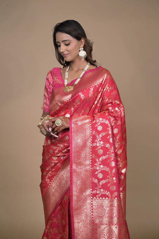 Maroon Woven Zari Banarasi Silk Saree With Unstitched Blouse