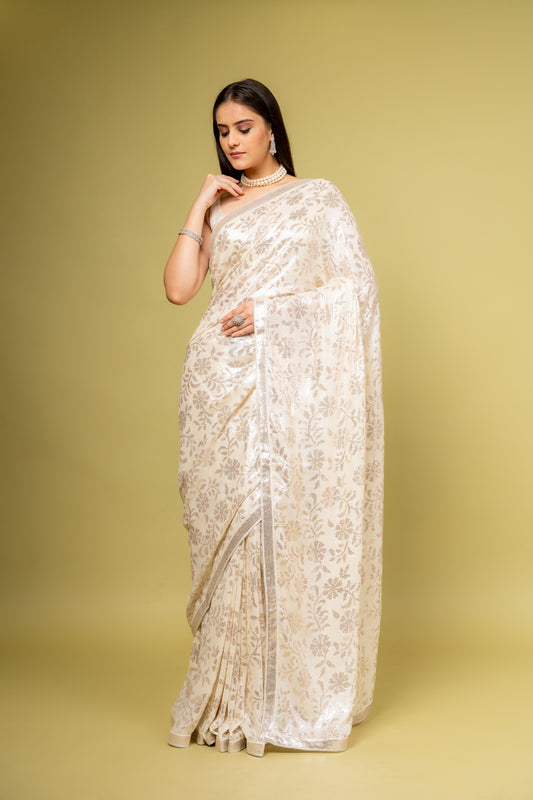 Effortlessly Beautiful Off White Georgette Floral Saree With Unstitched Blouse