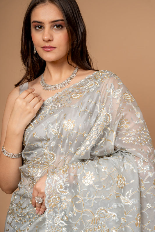 Draped in Elegance Grey Organza Printed Saree With Unstitched Blouse