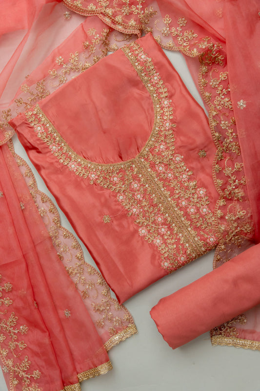 Glow Different In Gajari Crepe Unstitched Salwar Kameez & Organza Dupatta