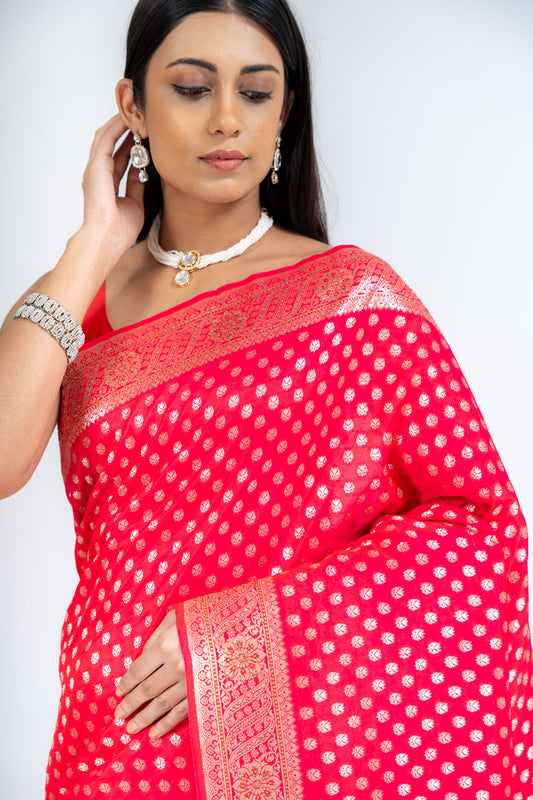 Timeless Elegance Rani Dola Saree With Unstitched Blouse