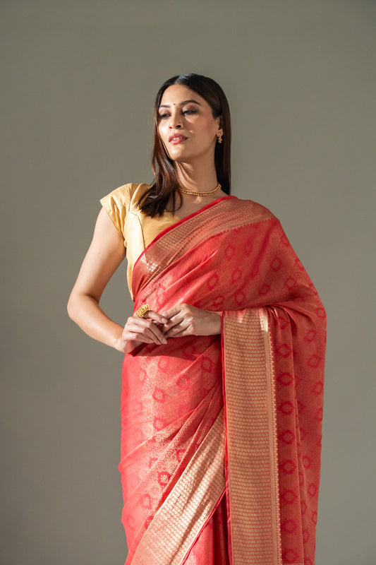 Chinon Banarasi Woven Zari Saree