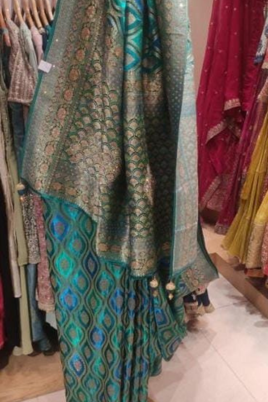 Soft Hues Rama Banarasi Silk Saree With Unstitched Blouse
