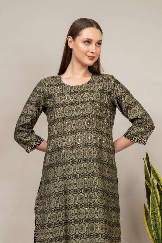 Mehndi Digital Printed Muslin Kurti With Pant