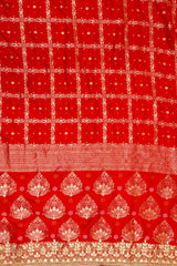 Gajari Dolna Silk Embroidered Saree With Unstitched Blouse