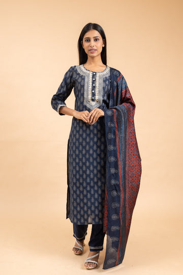 Grey Cotton Readymade Suit And Pant With Muslin Dupatta