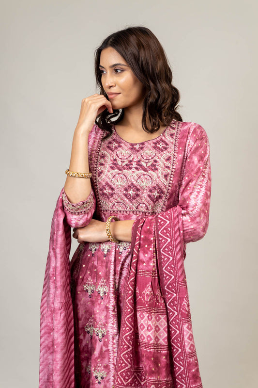 Gajari Cotton Kurti And Pant With Cotton Dupatta