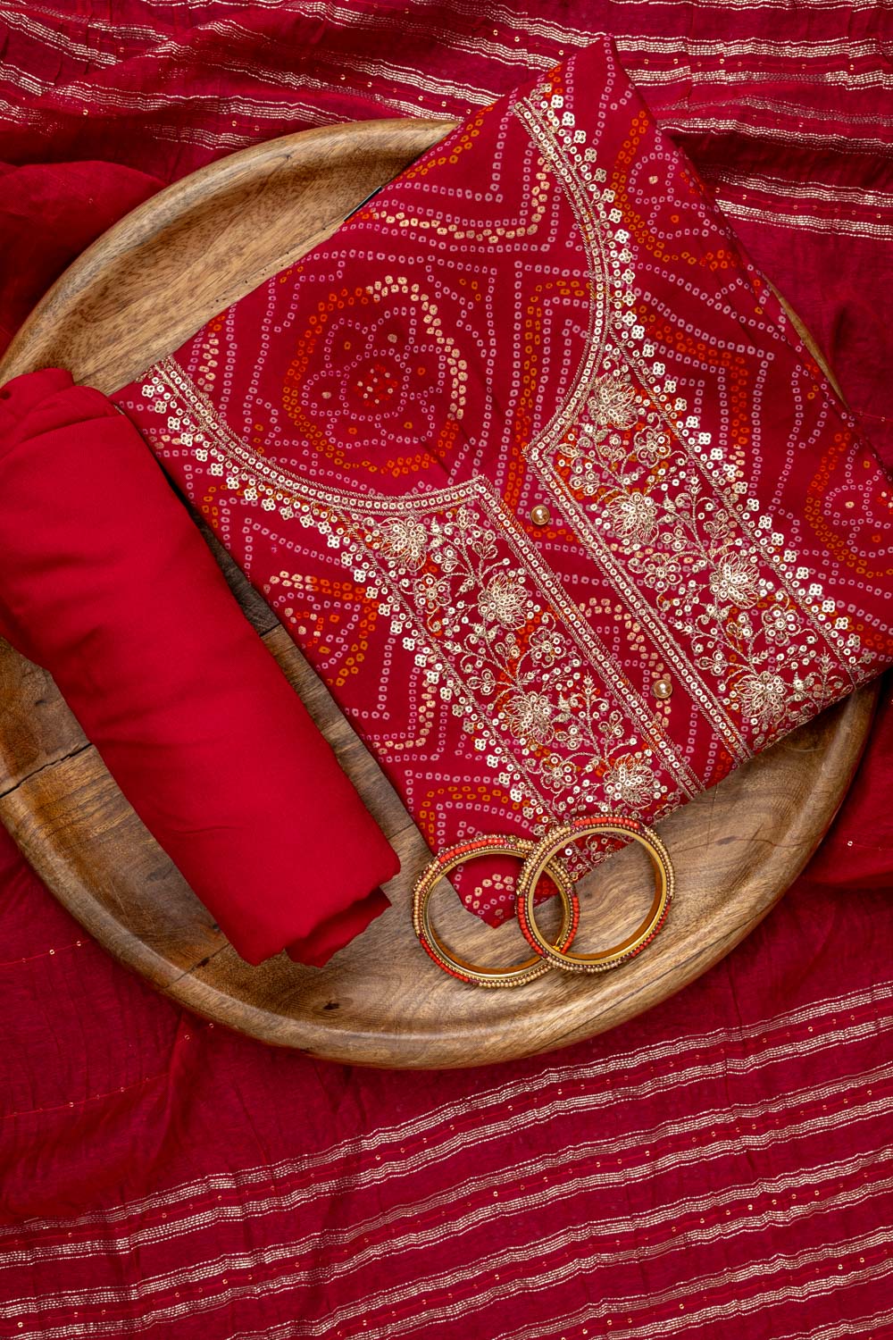 Cotton Unstitched Suit With Cotton Dupatta (Ft:-Arti Chauhan)