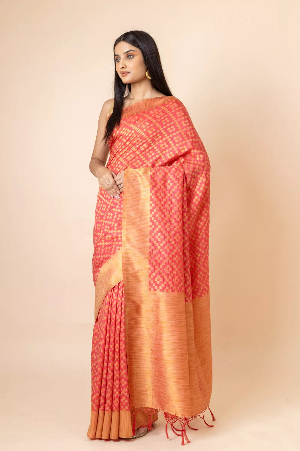 Coral Dolna Banarasi Woven Zari Saree With Unstitched Blouse