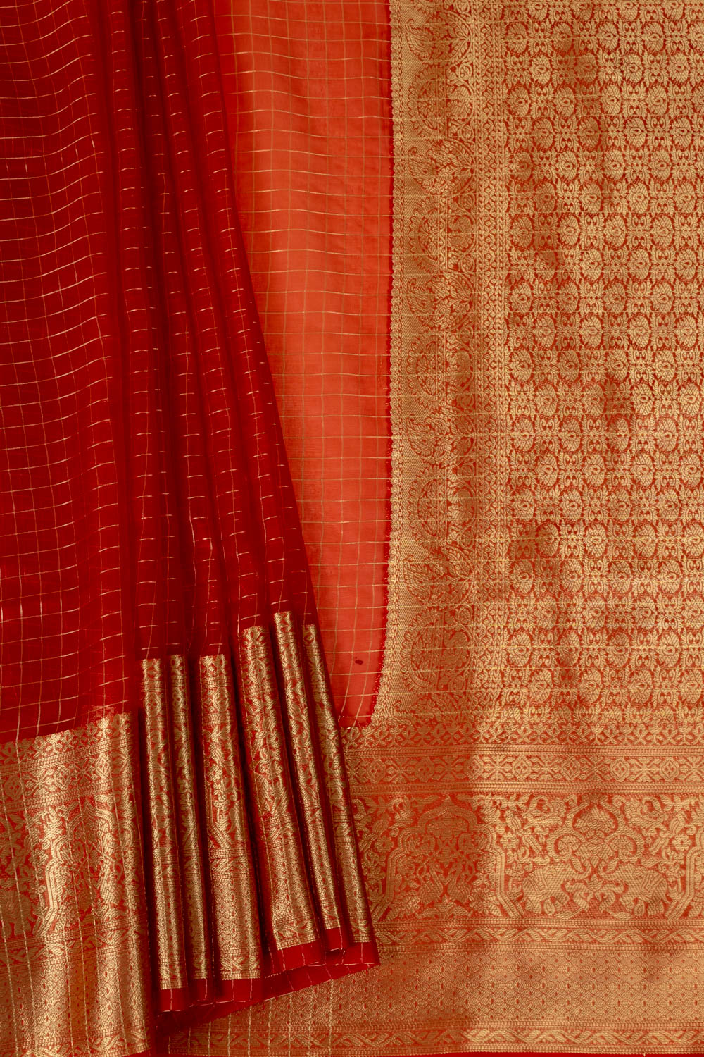 Red Organza Banarasi Woven Zari Saree With Unstitched Blouse