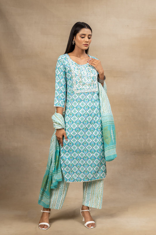 Firozi Off White Cotton Kurti And Pant With Cotton Dupatta