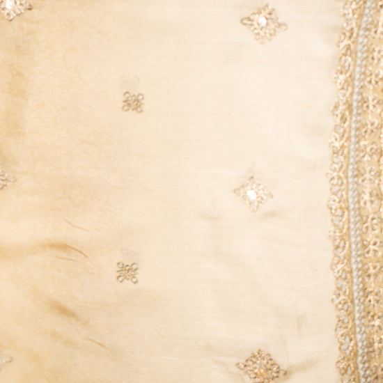 UN8808-RTC-540752 Tussar Mustard Dupatta fabric swatch