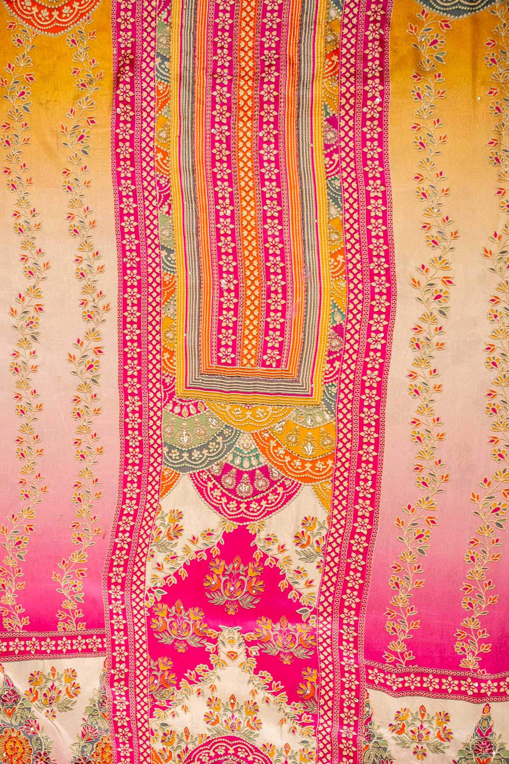 Tussar Rani Crepe Unstitched Suit - dupatta detail