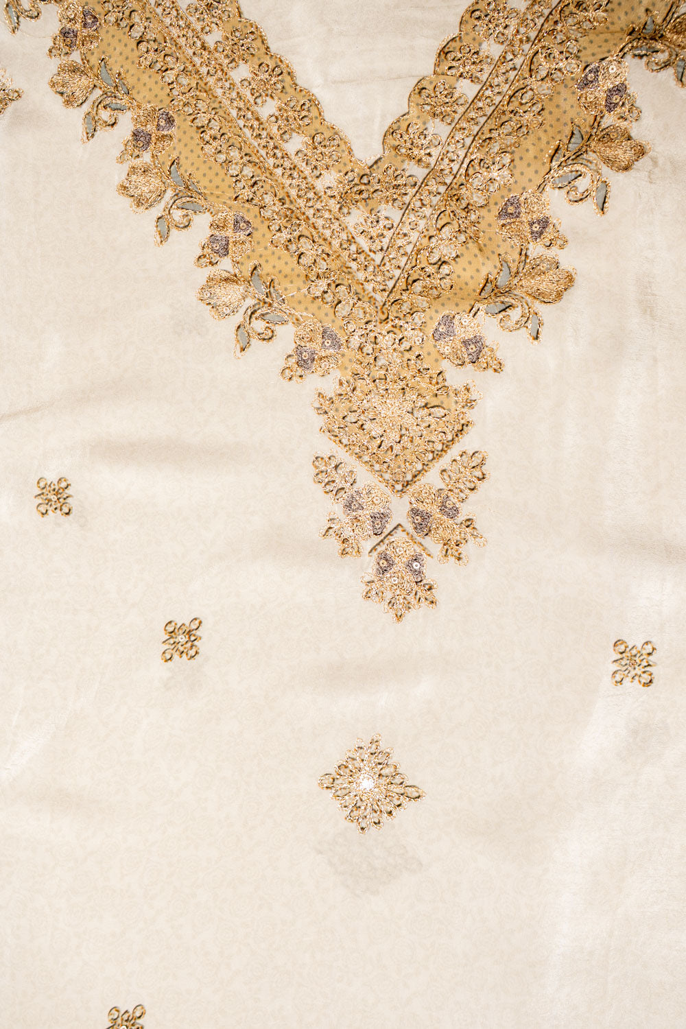 UN8808-RTC-540752 Tussar Mustard Top fabric swatch