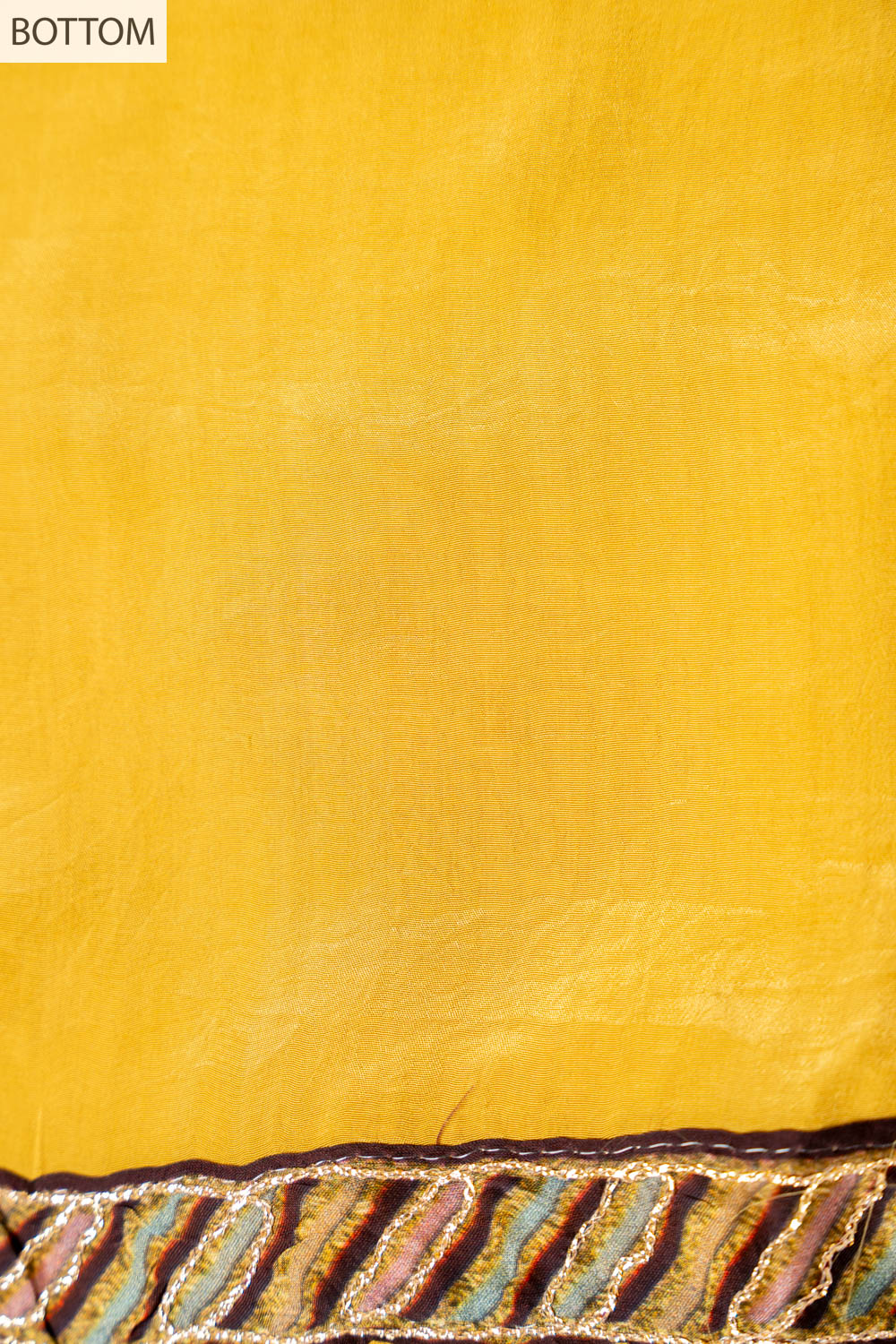 UN8894-KE-540822 Mustard Bottom fabric swatch