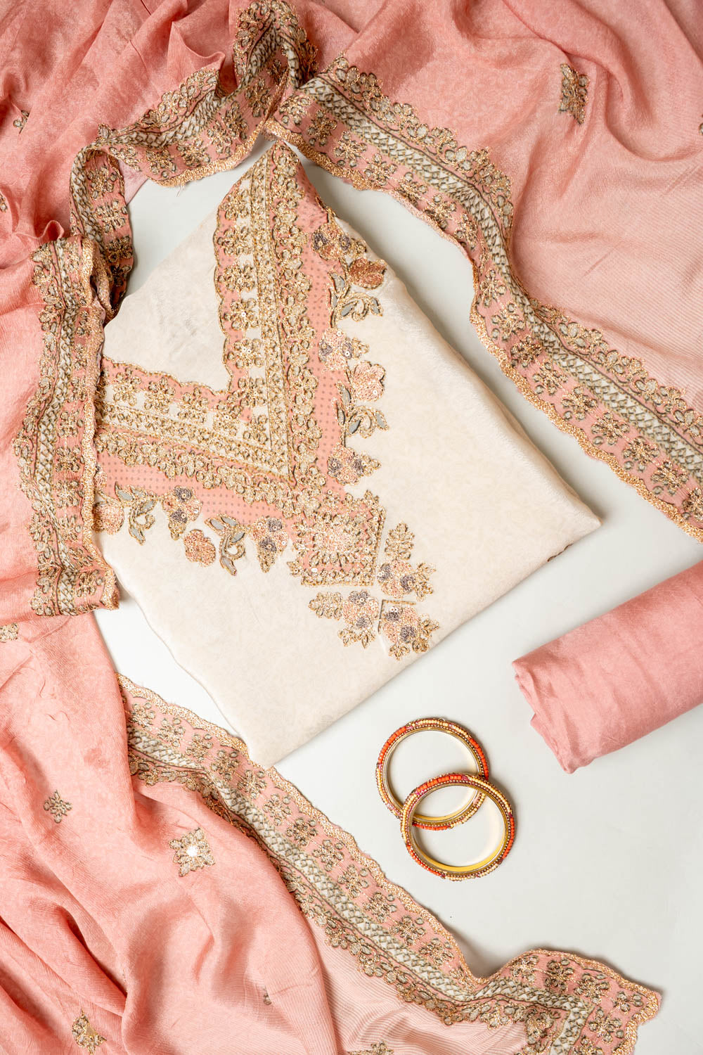 UN8808-RTC-540752 Tussar Gajari Unstitched Suit embroidery detail