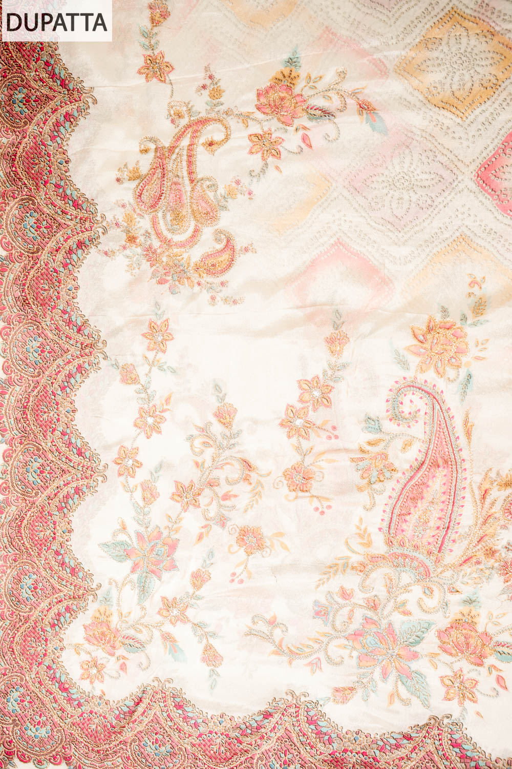 Off White Crepe Unstitched Suit - dupatta fabric swatch