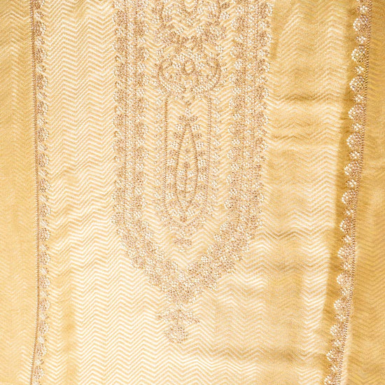 UN8816-RTC-540752 Tussar Top fabric swatch