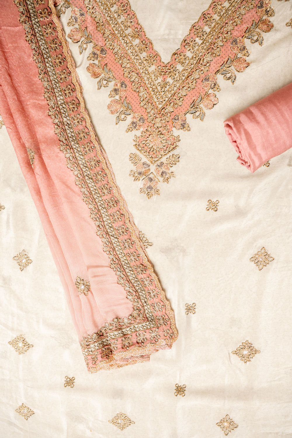 UN8808-RTC-540752 Tussar Gajari Unstitched Suit