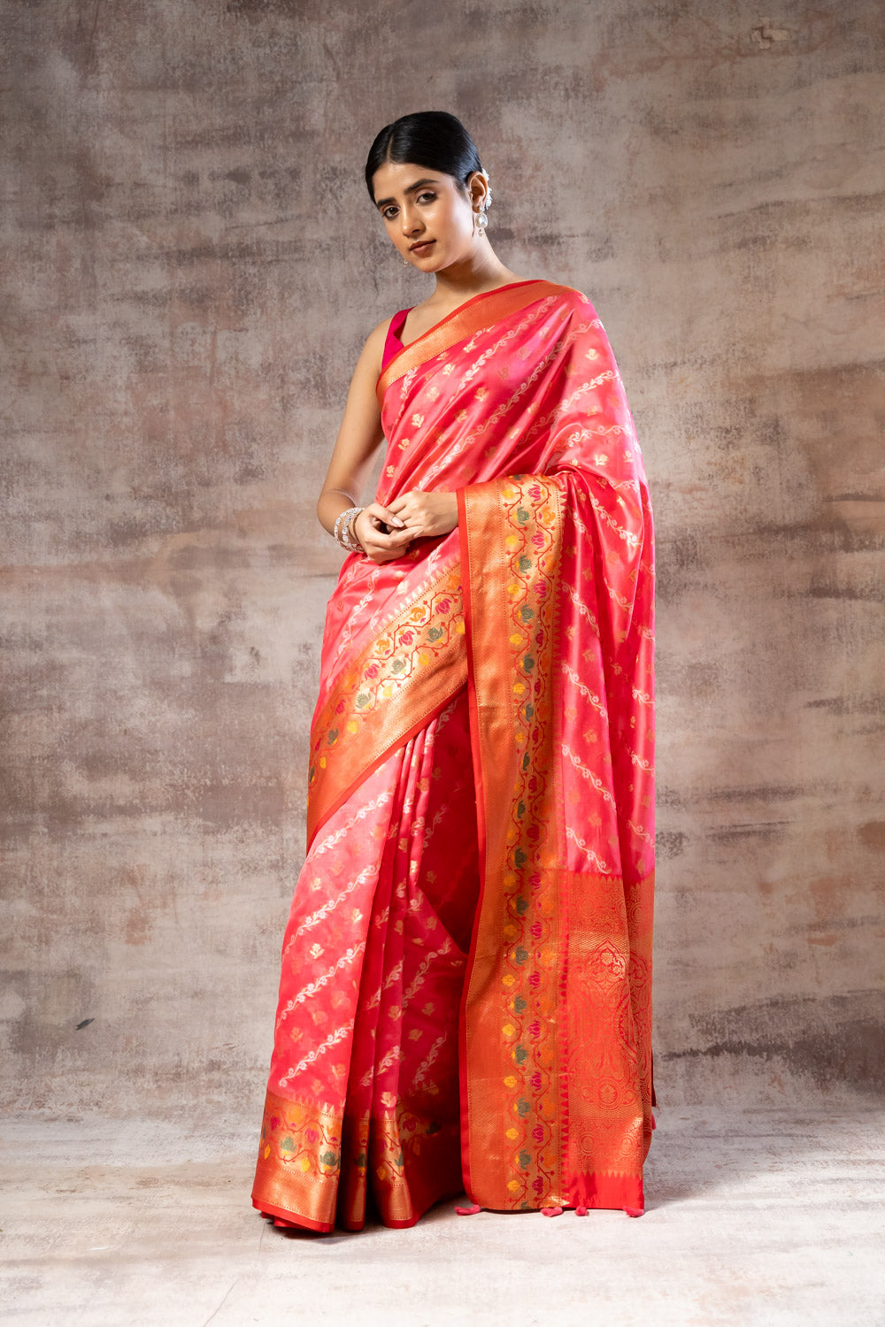 Coral Organza Banarasi Woven Zari Saree With Unstitched Blouse