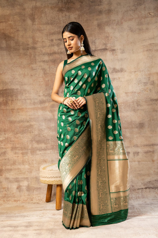 Bottle Green Banarasi Silk Woven Zari Saree With Unstitched Blouse