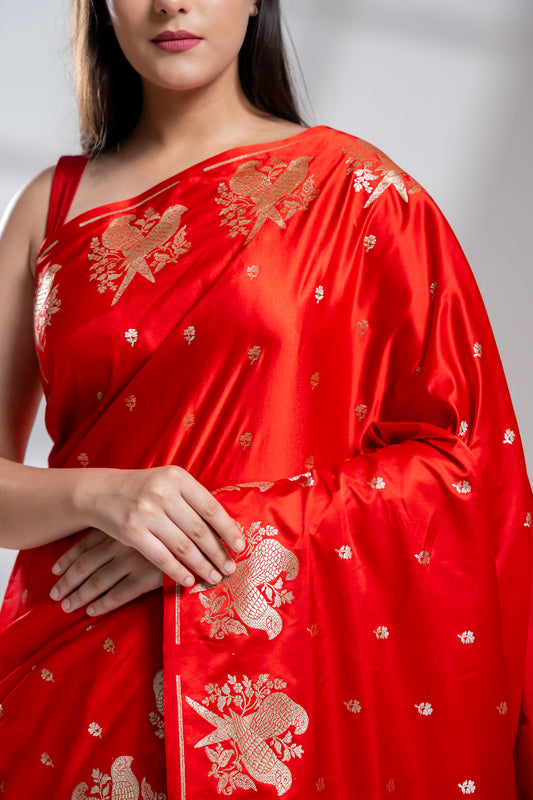 Red Khaddi Georgette Embroidered Saree With Unstitched Blouse