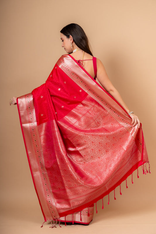 Rani Banarsi Woven Silk Saree With Unstitched Blouse