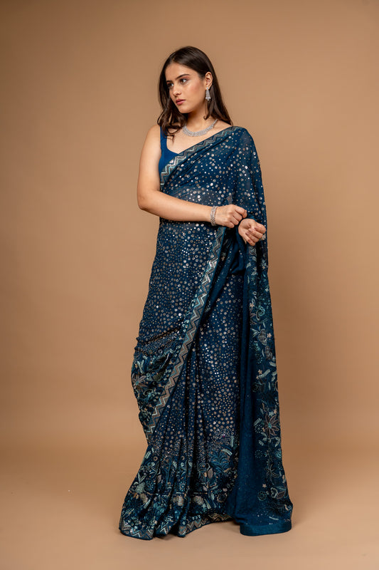 Statement Look Peacock Georgette Saree With Unstitched Blouse