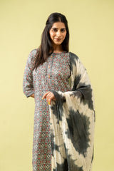 Grey Cotton Kurti And Pant With Cotton Dupatta