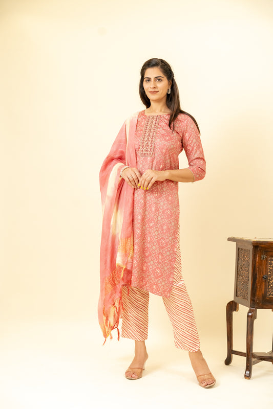 Gajari Cotton Readymade Suit And Pant With Cotton Dupatta