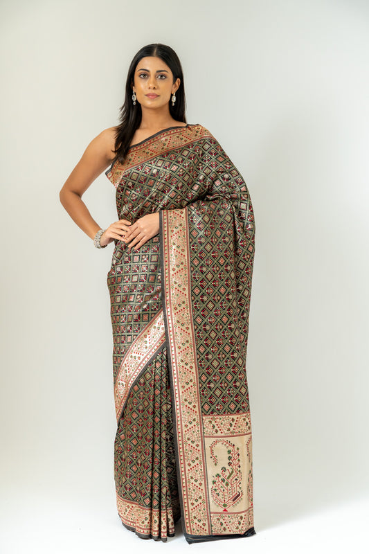 Bold Statement Black Banarasi Silk Saree With Unstitched Blouse