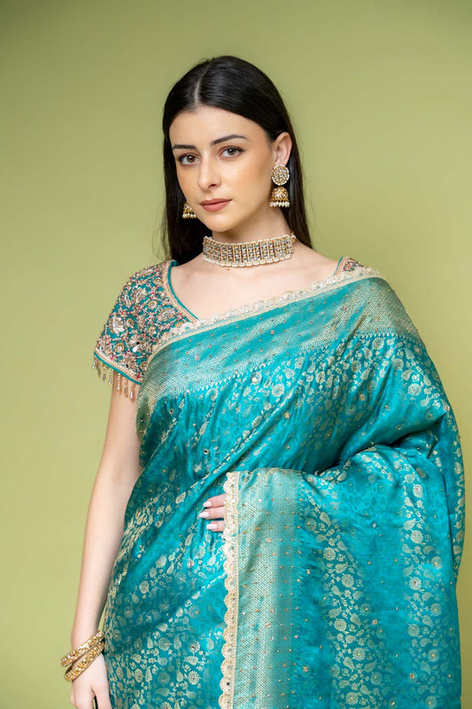 Rama Banarasi Silk Embroidered Saree With Readymade Blouse