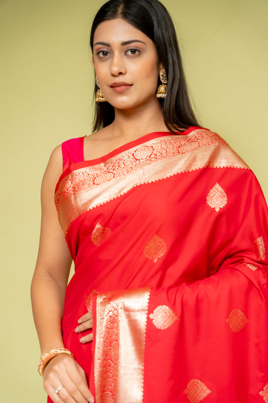 Maroon Banarasi Silk Saree With Unstitched Blouse