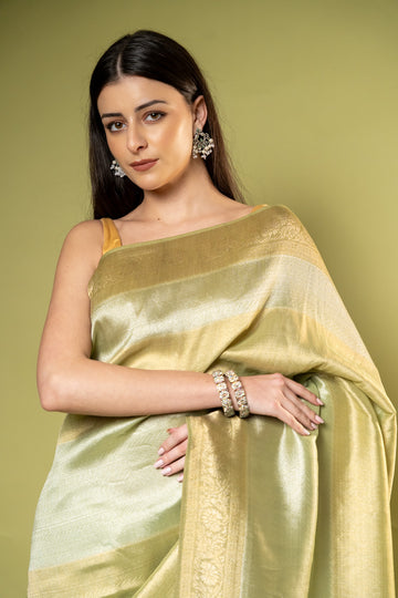 Pista Khaddi Georgette Saree With Unstitched Blouse