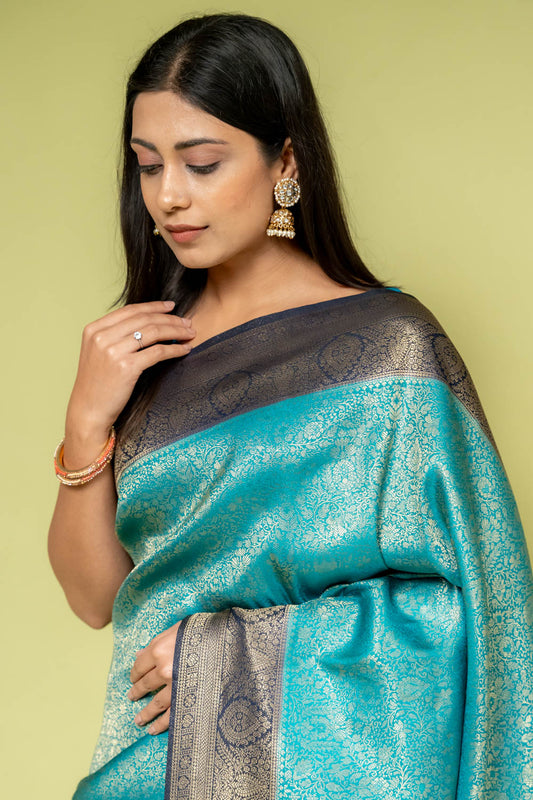 Rama Banarasi Silk Saree With Unstitched Blouse