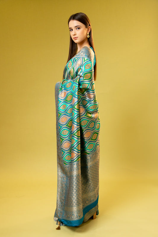 Rama Banarasi Silk Saree With Unstitched Blouse