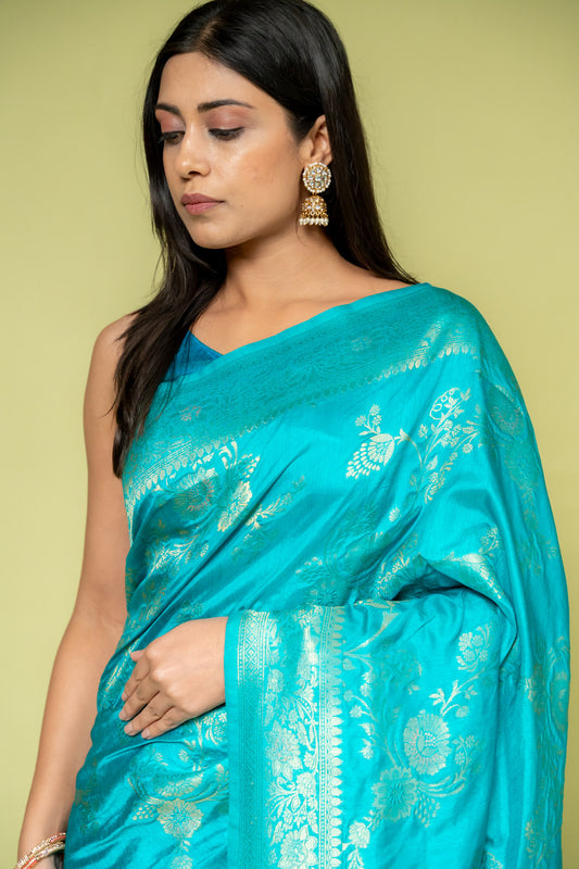 Rama Banarasi Silk Saree With Unstitched Blouse
