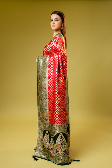 Rani Banarasi Silk Saree With Unstitched Blouse
