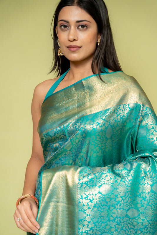 Rama Banarasi Silk Saree With Unstitched Blouse