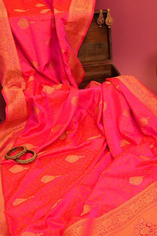 Rani Woven Zari Banarasi Silk Saree With Unstitched Blouse