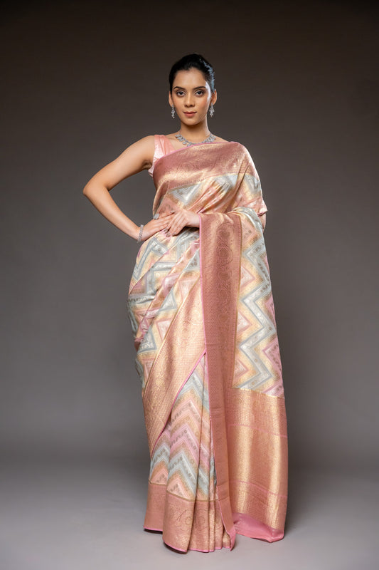 Peach Georgette Banarasi Woven Zari Saree With Unstitched Blouse