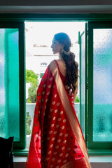 Maroon Banarasi Silk Woven Zari Saree With Unstitched Blouse(Ft:-Sunitha Scharma)