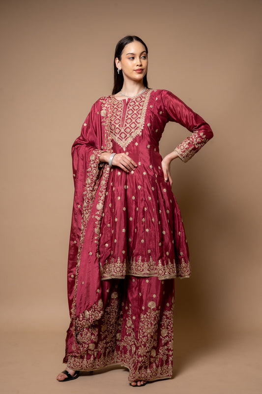 Gajari Crepe Readymade Suit And Palazzo With Chinon Dupatta