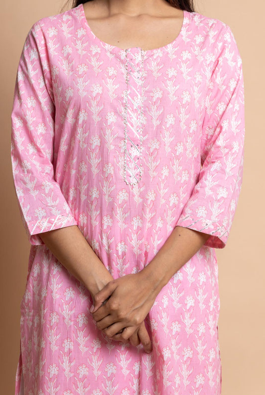 Pink Floral Printed Cotton Long Kurta