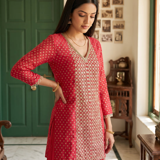 Coral Charm Coral Georgette Readymade Kurta Set - mood