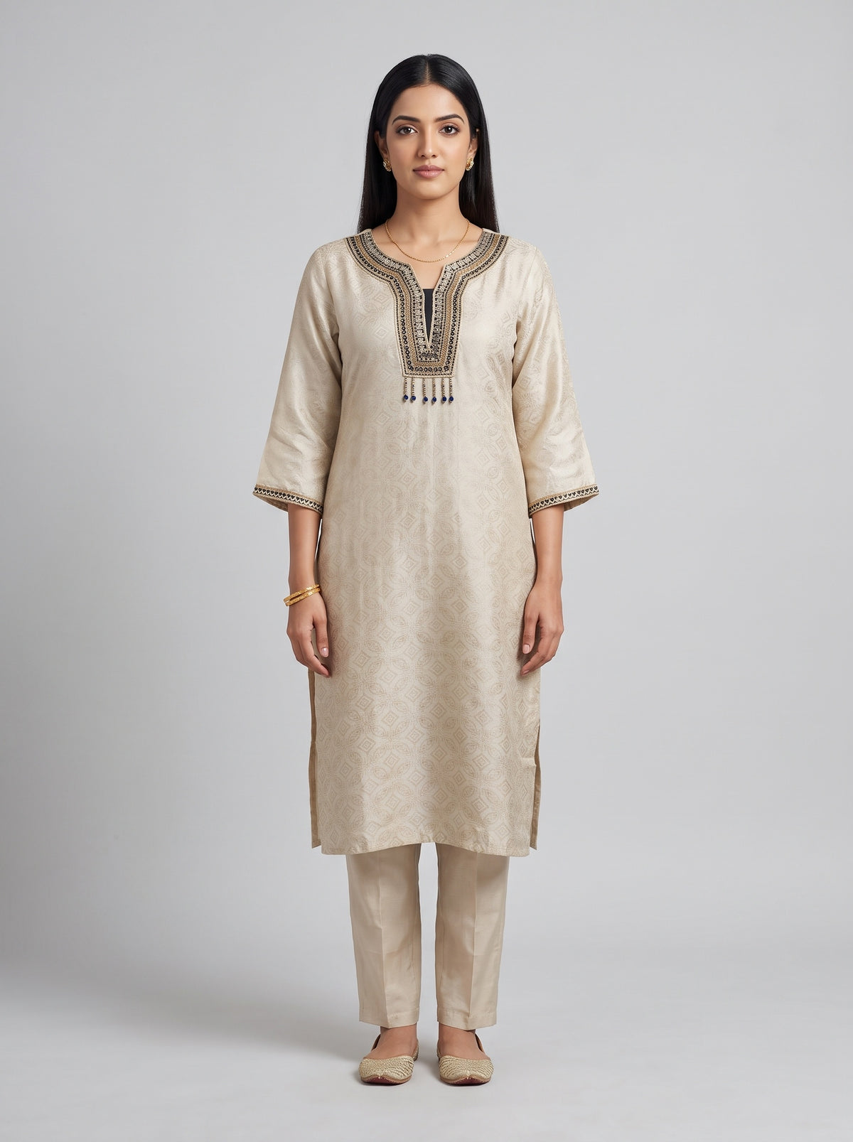 Monochrome Muse Tussar Shimmer Readymade Kurta And Pant With Tissue Dupatta - mood