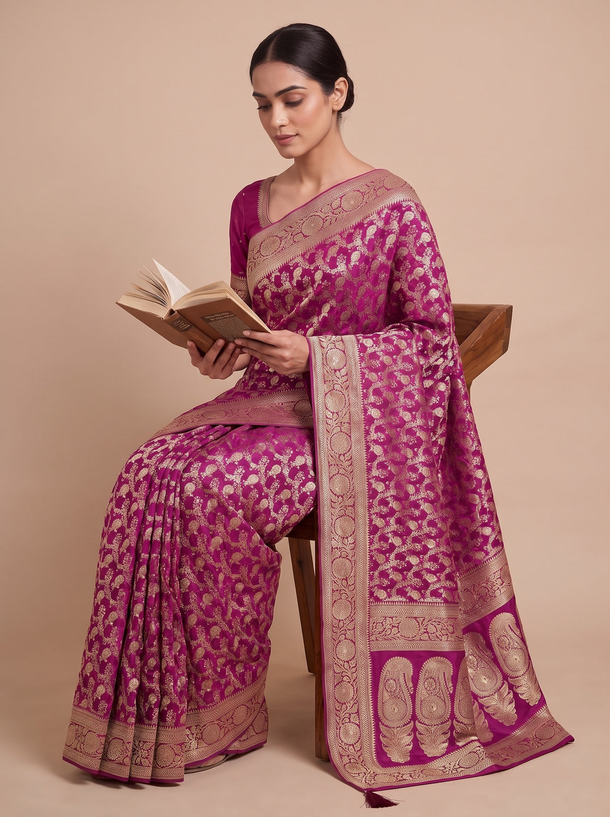 Magenta Loom Saree - Mood