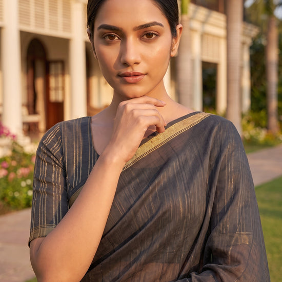 Black Cotton Zari Saree - Close Up