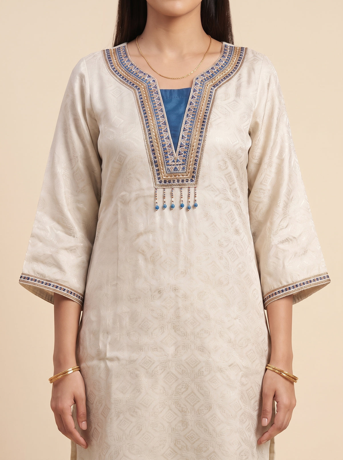 Peacock Muse Tussar Shimmer Readymade Kurta And Pant With Tissue Dupatta - closeup