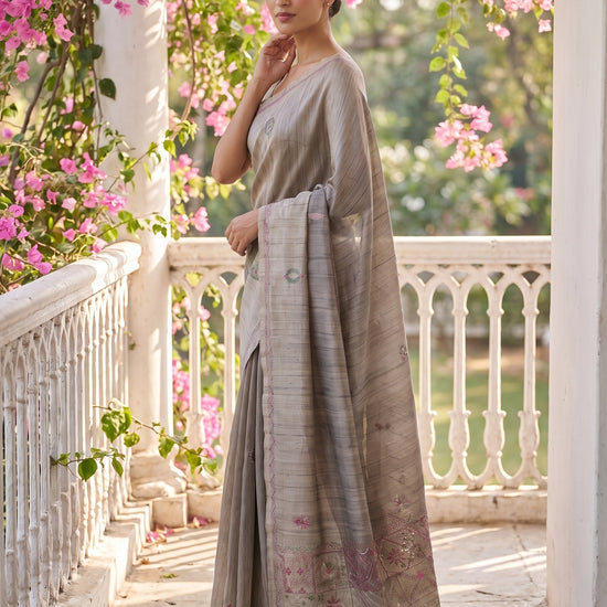 Grey Cotton Thread Work Saree - Side